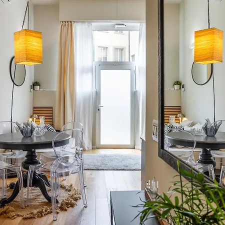 Duomo 9 - Luxury Modern Loft Apartment Milan